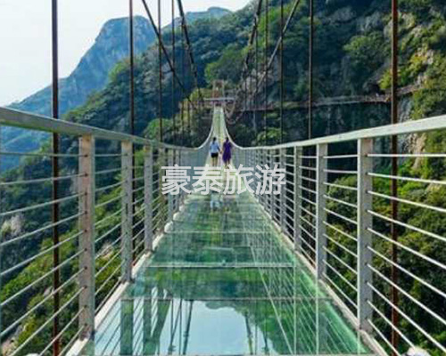 高空透明吊桥